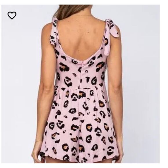 Cheetah Print Romper  - Picture 4 of 4